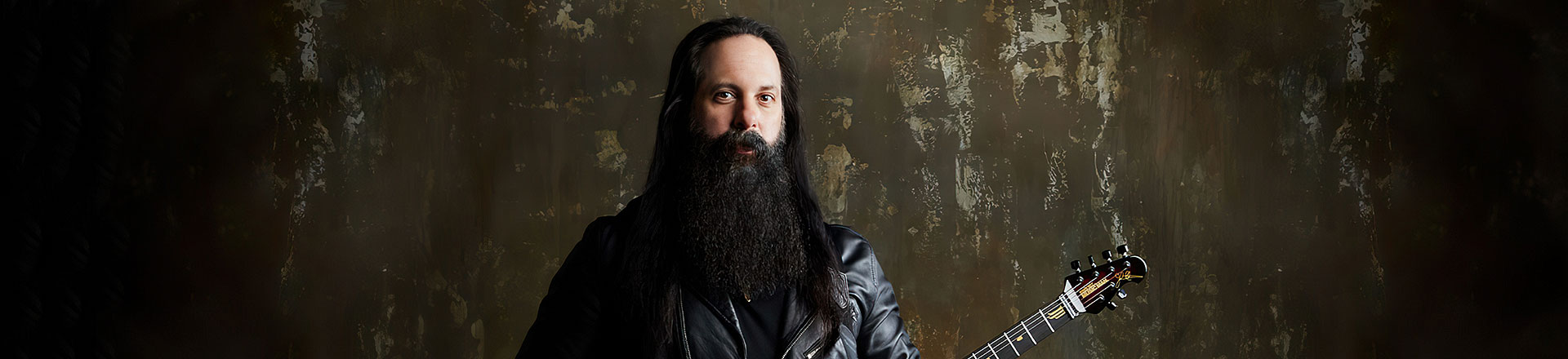 Ernie Ball i John Petrucci obchodzą 20-stą rocznicę współpracy!