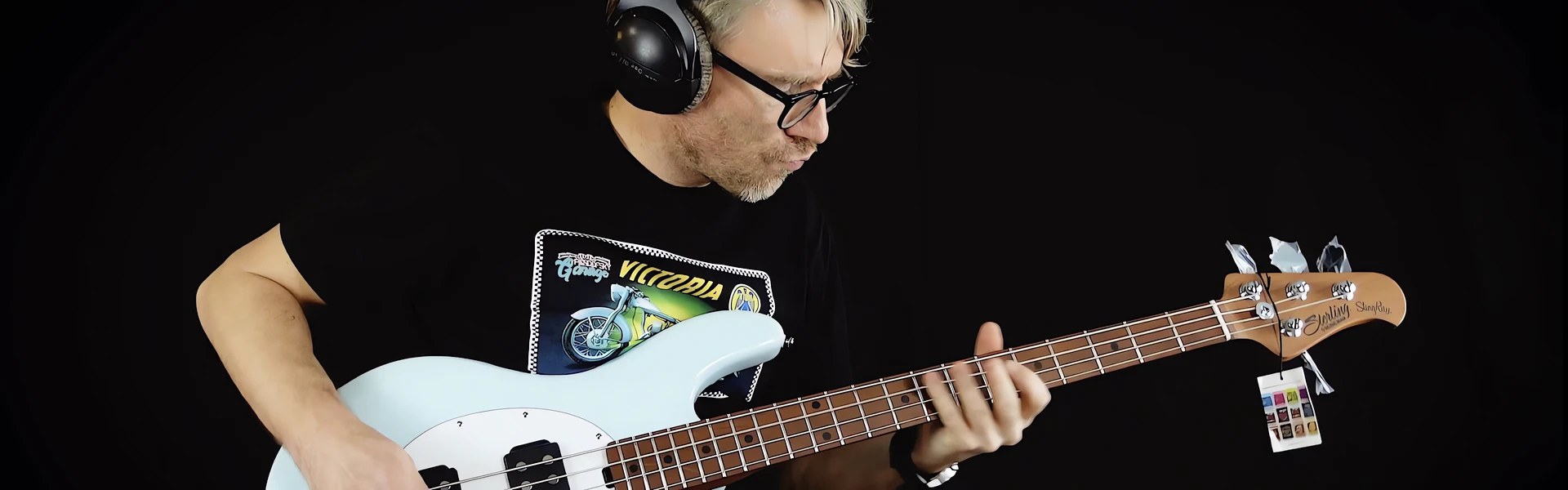 VIDEO TEST: Wyjątkowa gitara basowa Sterling Stingray Ray 34 HH